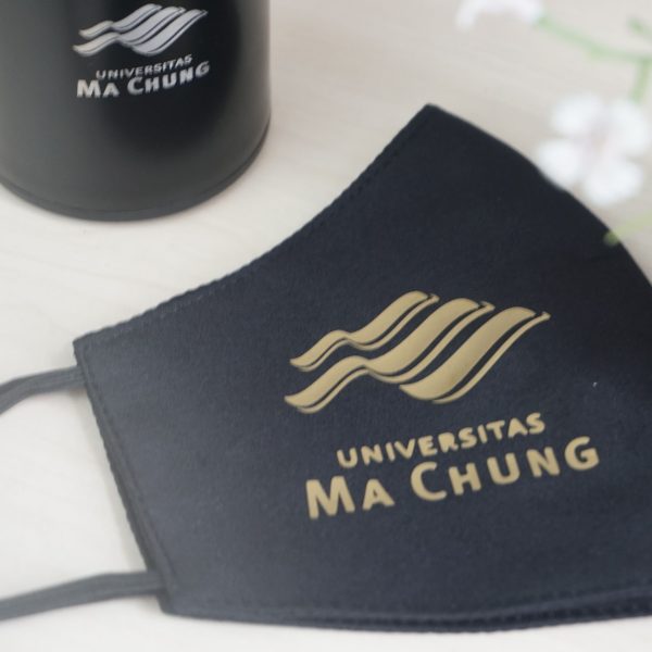 Masker Universitas Ma Chung